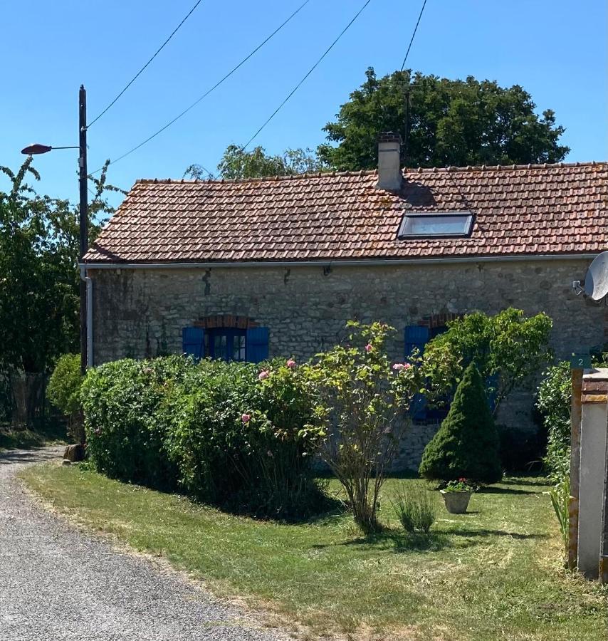 Theuville maison les Bornes Extérieur photo